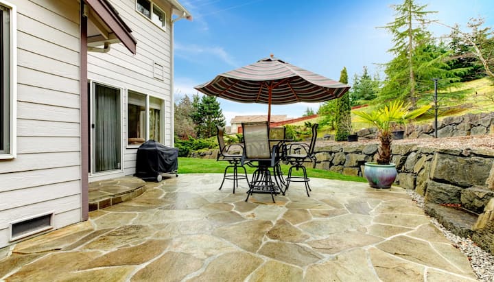 Beautifully Textured and Patterned Concrete Patios in Evansville